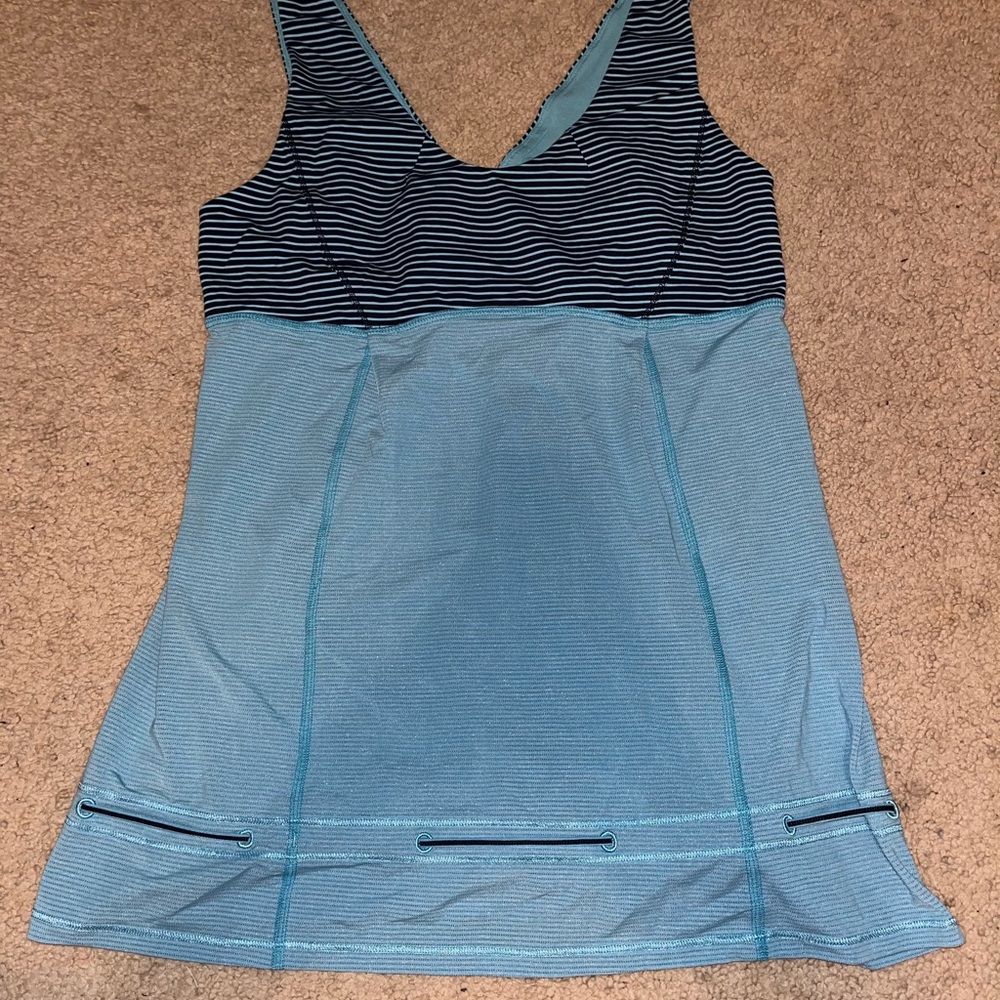 Lululemon tank top